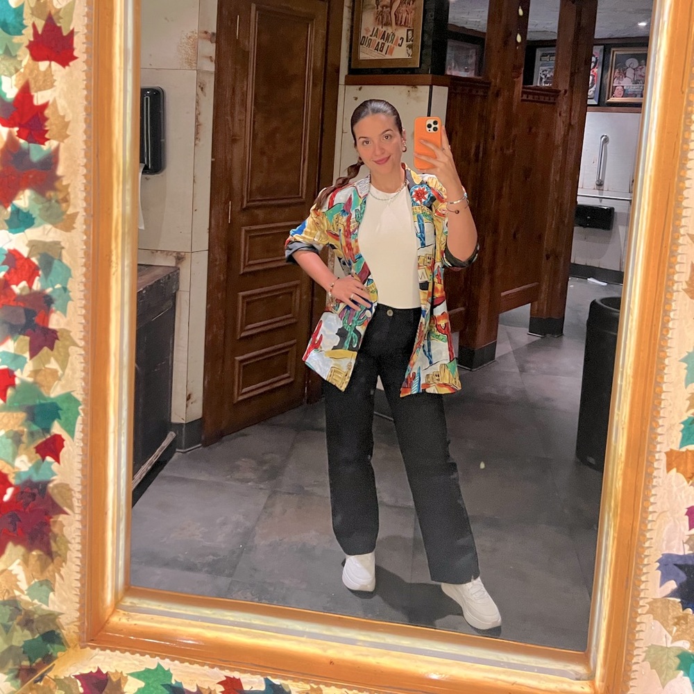 Meet your Posher, Daniela